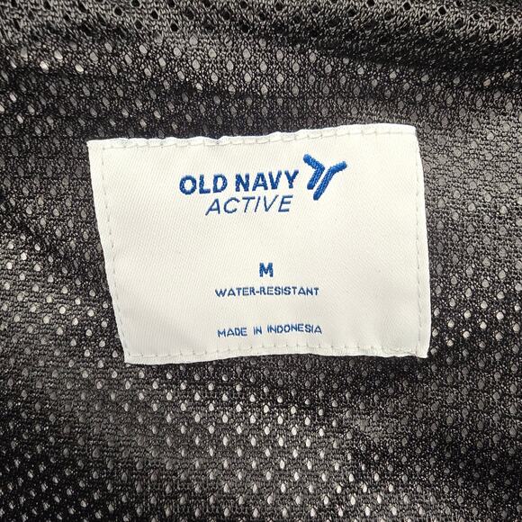 Women's Old Navy "Active" Gray Camo Water Resistant Cropped Rain Jacket | Size M - Picture 11 of 12